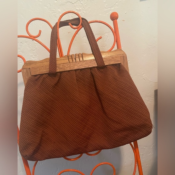 Handbags - Vintage rust / brown color fabric purse, wooden handle,  like new condition